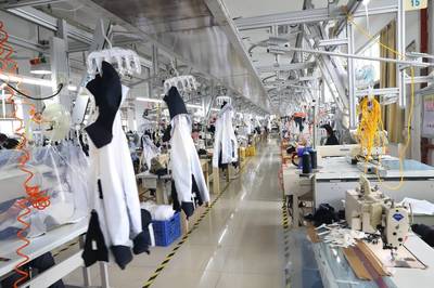 電商西進(jìn)新浪潮 拼多多引領(lǐng)閩南沖鋒衣暢銷西北